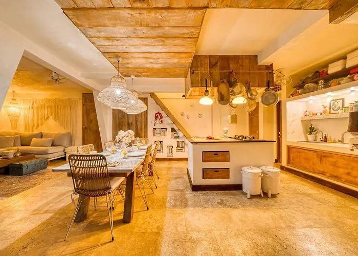 New Listing 1 Bd Vintage Charm In Berawa * Canggu